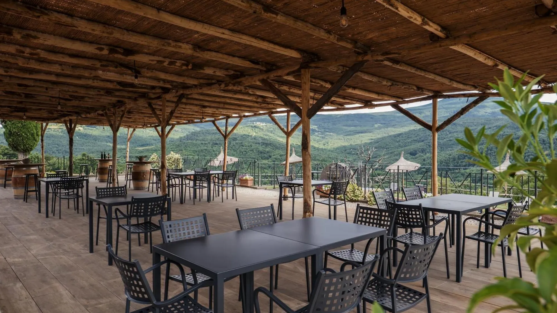 Terre Di Giorgio Agriturismo Villa La Palazzetta Castiglione dʼOrcia Bauernhof